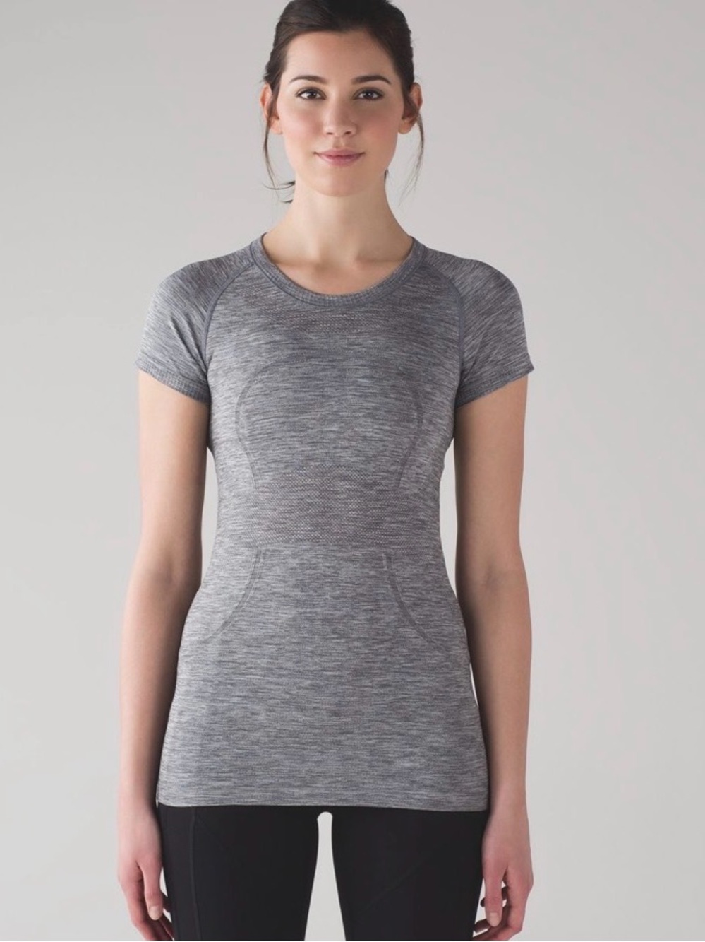 Lululemon Swiftly Tech Short Sleeve Crew Slate / White size 4